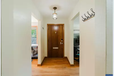1029 Evergreen NE Av, Salem, OR 97301 - Photo 10