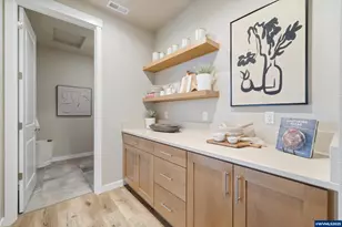 3076 Olympic St, Woodburn, OR 97071 - Photo 2