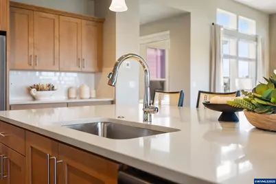 3076 Olympic St, Woodburn, OR 97071 - Photo 36