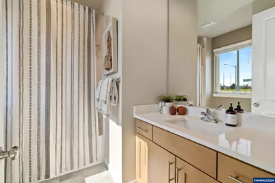 3076 Olympic St, Woodburn, OR 97071 - Photo 24