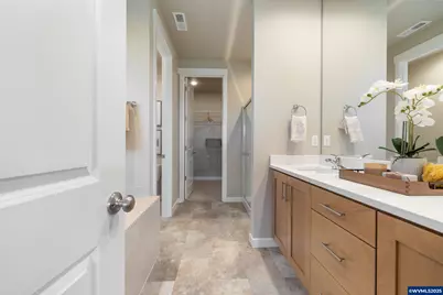 3076 Olympic St, Woodburn, OR 97071 - Photo 12