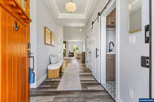 625 NW Crater Lk Dr, Dallas, OR 97338 - Photo 4