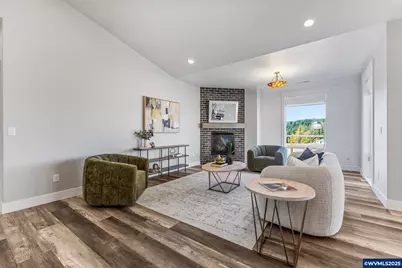 625 NW Crater Lake Dr, Dallas, OR 97338 - Photo 12