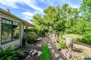 6102 Trevino Ct N, Keizer, OR 97303 - Photo 28