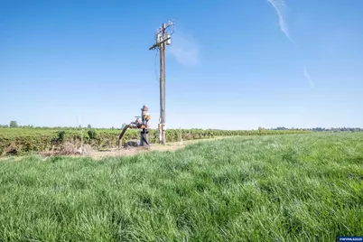 3372 River Bend Rd NW, Salem, OR 97304 - Photo 30