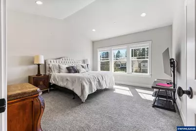 12329 SW Athens Ln, Wilsonville, OR 97070 - Photo 26