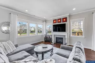 12329 SW Athens Ln, Wilsonville, OR 97070 - Photo 8