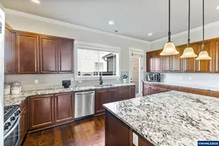 12329 SW Athens Ln, Wilsonville, OR 97070 - Photo 14