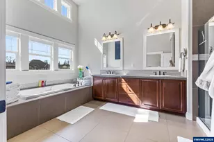 12329 SW Athens Ln, Wilsonville, OR 97070 - Photo 30