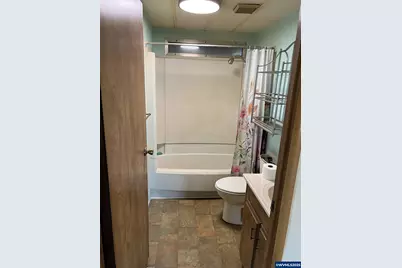 5422 Portland #122 Rd NE, Salem, OR 97305 - Photo 12