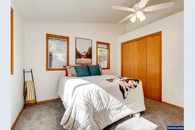 1065 Ridgefield Ct, Stayton, OR 97383 - Photo 12