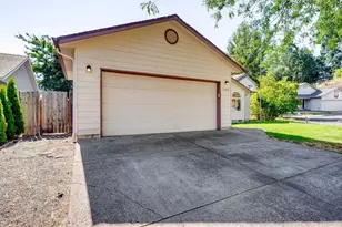 1065 Ridgefield Ct, Stayton, OR 97383 - Photo 2