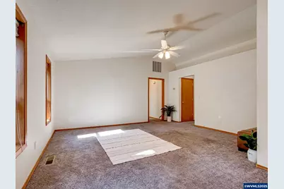 1065 Ridgefield Ct, Stayton, OR 97383 - Photo 20