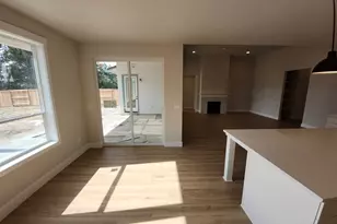 657 Magnolia Av, Woodburn, OR 97071 - Photo 4