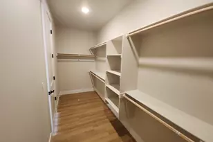 657 Magnolia Av, Woodburn, OR 97071 - Photo 12