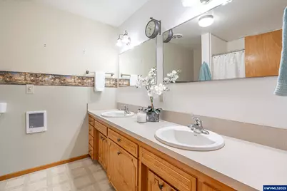 36765 Glaser Dr, Scio, OR 97374 - Photo 18