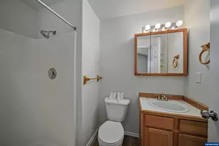 1033 E St, Independence, OR 97351 - Photo 18