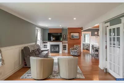 1138 9th Av SW, Albany, OR 97321 - Photo 10