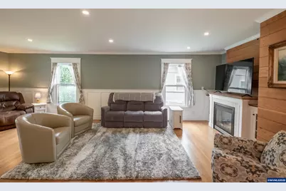 1138 9th Av SW, Albany, OR 97321 - Photo 12