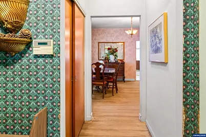 220 24th St SE, Salem, OR 97301 - Photo 20