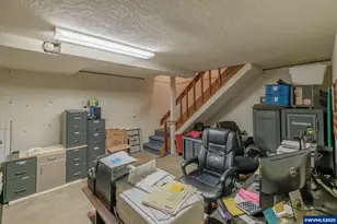 34935 Northernwood Dr, Brownsville, OR 97327 - Photo 36