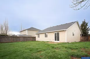 1467 S 7th St, Independence, OR 97351 - Photo 12