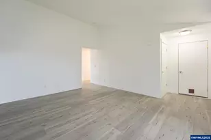 1467 S 7th St, Independence, OR 97351 - Photo 6