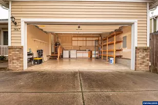 1467 S 7th St, Independence, OR 97351 - Photo 28