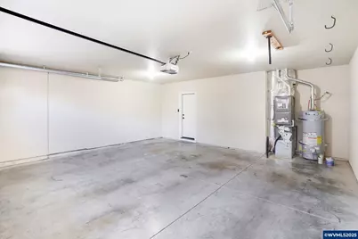 388 Market St NE, Salem, OR 97301 - Photo 40