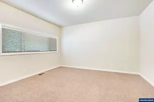 388 Market St NE, Salem, OR 97301 - Photo 6