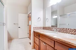 388 Market St NE, Salem, OR 97301 - Photo 14