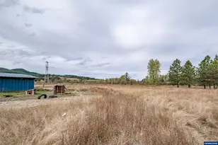 29236 Santiam Hwy, Lebanon, OR 97355 - Photo 34