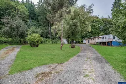 29236 Santiam Hwy, Lebanon, OR 97355 - Photo 38