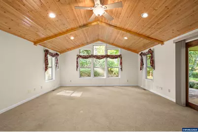 41886 Deerhorn Rd, Springfield, OR 97478 - Photo 18