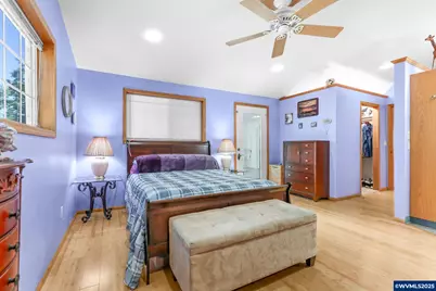 2247 Oregon Ct, Woodburn, OR 97071 - Photo 4