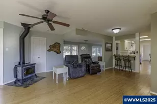 3945 Mistletoe Rd, Dallas, OR 97338 - Photo 10
