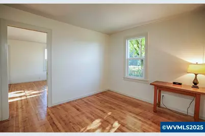 3945 Mistletoe Rd, Dallas, OR 97338 - Photo 16