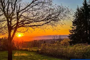 3945 Mistletoe Rd, Dallas, OR 97338 - Photo 32