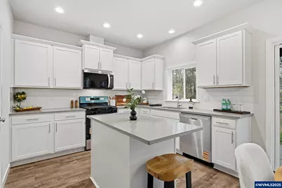 7064 Pinot Noir Dr, Corvallis, OR 97330 - Photo 6