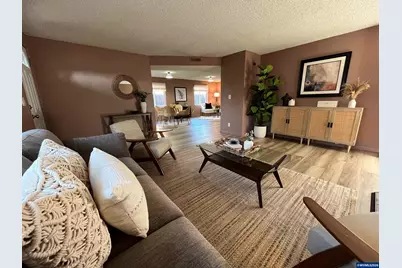 4638 Sunflower Wy NE, Salem, OR 97305 - Photo 12