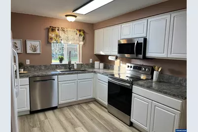 4638 Sunflower Wy NE, Salem, OR 97305 - Photo 18