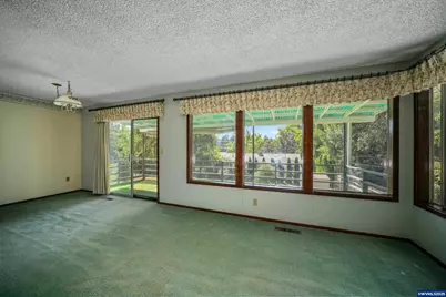 3295 Camellia Dr S, Salem, OR 97302 - Photo 12