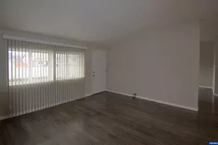 3200 Oak Terrace Dr, Lebanon, OR 97355 - Photo 2