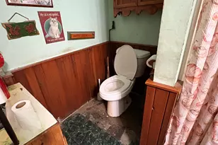 810 Taylor St, Mount Angel, OR 97362 - Photo 4