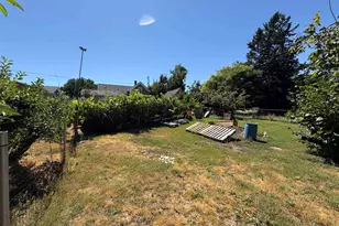 810 Taylor St, Mount Angel, OR 97362 - Photo 22