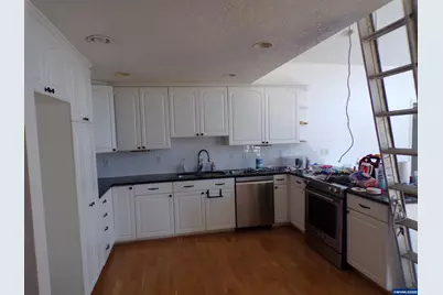 1835 Wakefield Ct NW, Salem, OR 97304 - Photo 4