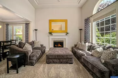 595 Harbourtown Ct SE, Salem, OR 97306 - Photo 8