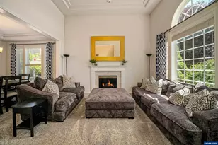 595 Harbourtown Ct SE, Salem, OR 97306 - Photo 8