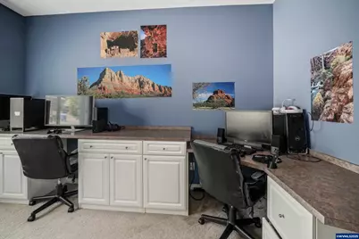 595 Harbourtown Ct SE, Salem, OR 97306 - Photo 42