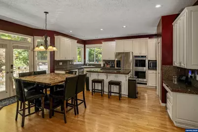 595 Harbourtown Ct SE, Salem, OR 97306 - Photo 18